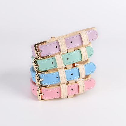 Collar en Cuero Azul