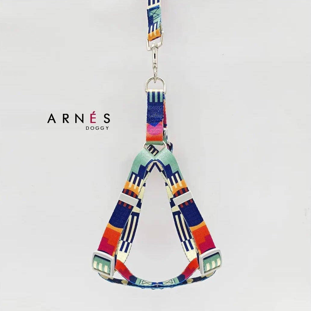 ARNES Y CORREA EN REATA LINEA